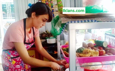 Kisah Sukses UMKM Ayam Geprek Dengan Mengandalkan Media Sosial