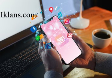 Perbedaan Pendekatan Iklan untuk Produk Fisik dan Digital