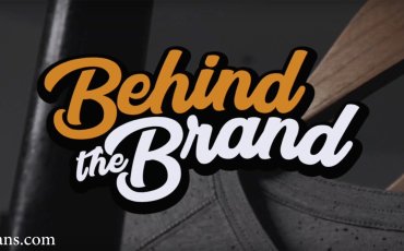 Behind the Brand: Studi Visual Identitas di Dunia Periklanan Behind the Brand: Studi Visual Identitas di Dunia Periklanan